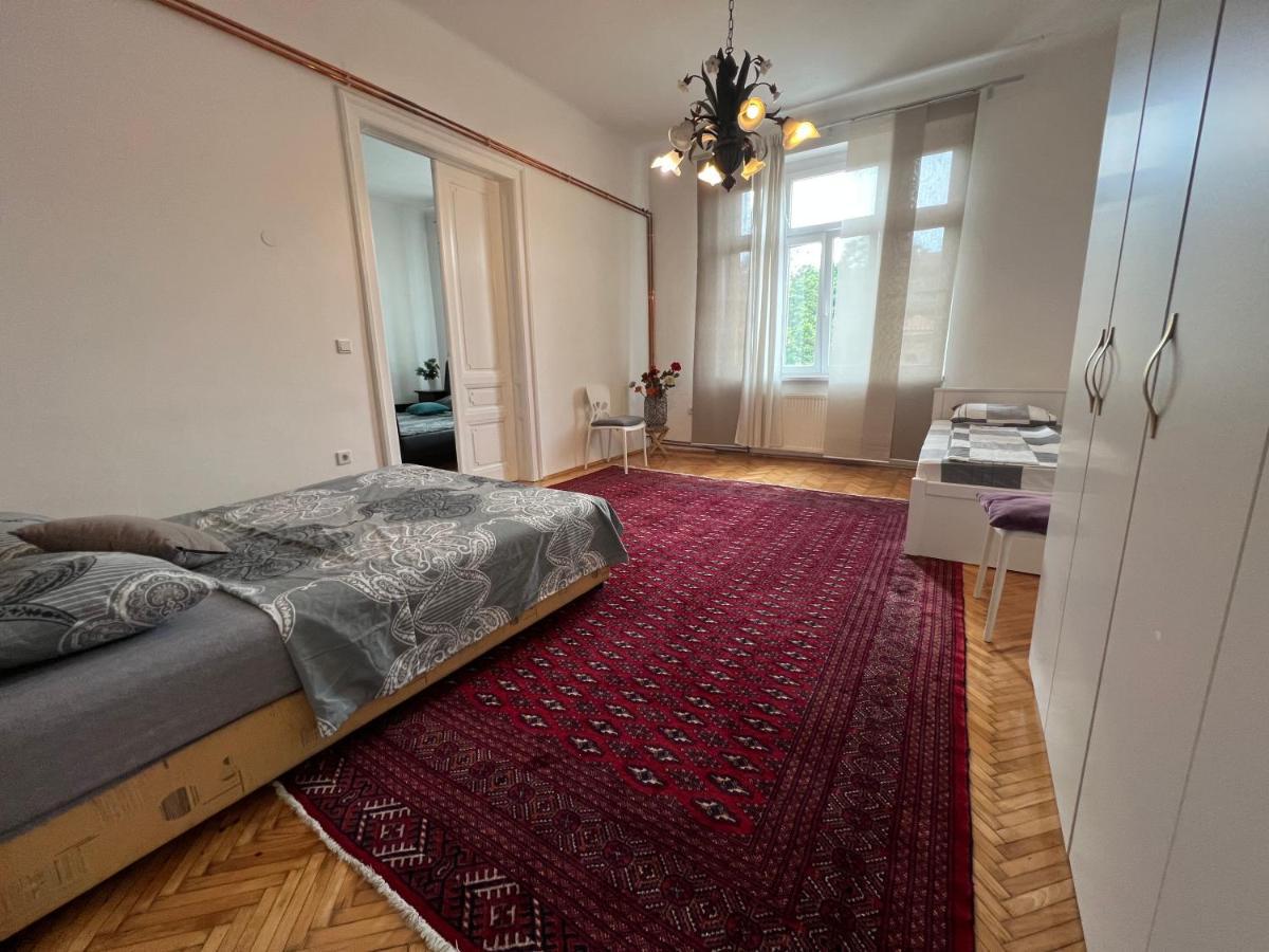 Apartament Apartman Happy Sarajewo Zewnętrze zdjęcie