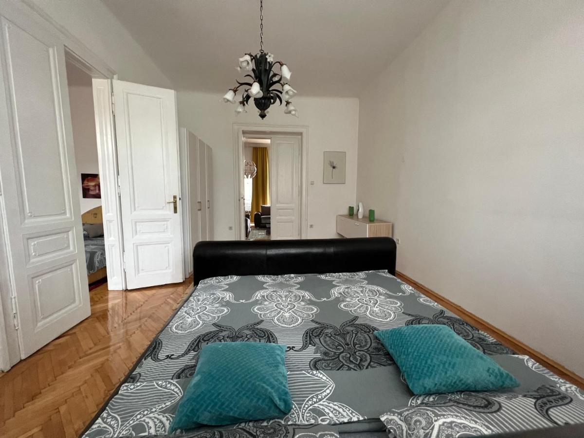 Apartament Apartman Happy Sarajewo Zewnętrze zdjęcie