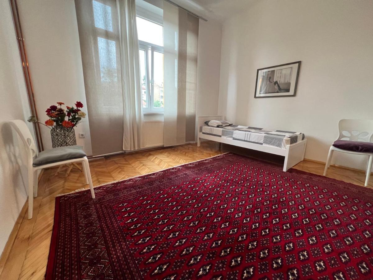 Apartament Apartman Happy Sarajewo Zewnętrze zdjęcie